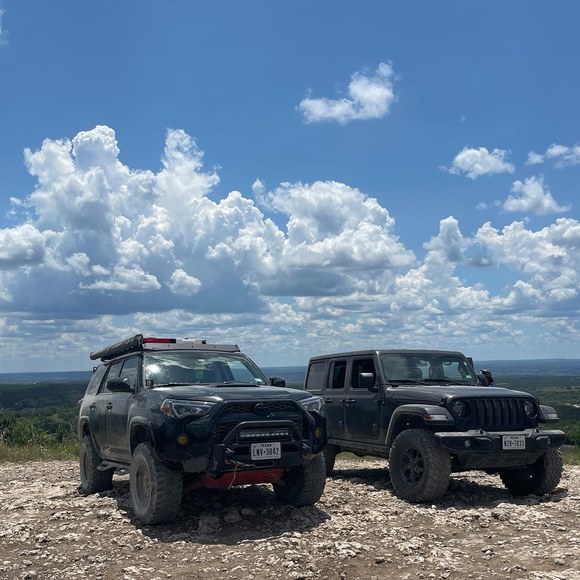 Meet your Posher, Carlos - Picture 1 of 1